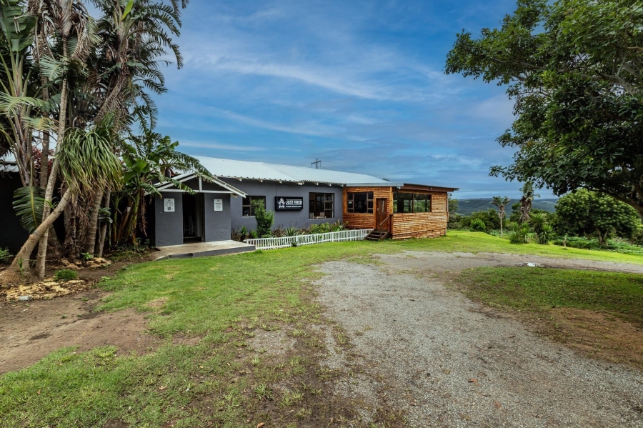 Commercial Property for Sale in Cintsa East Eastern Cape
